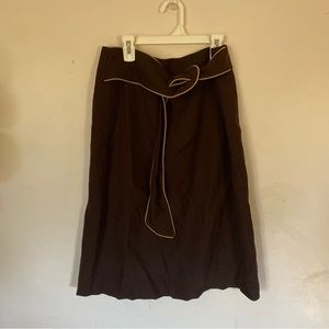 Mirror ladies skirt size 8.